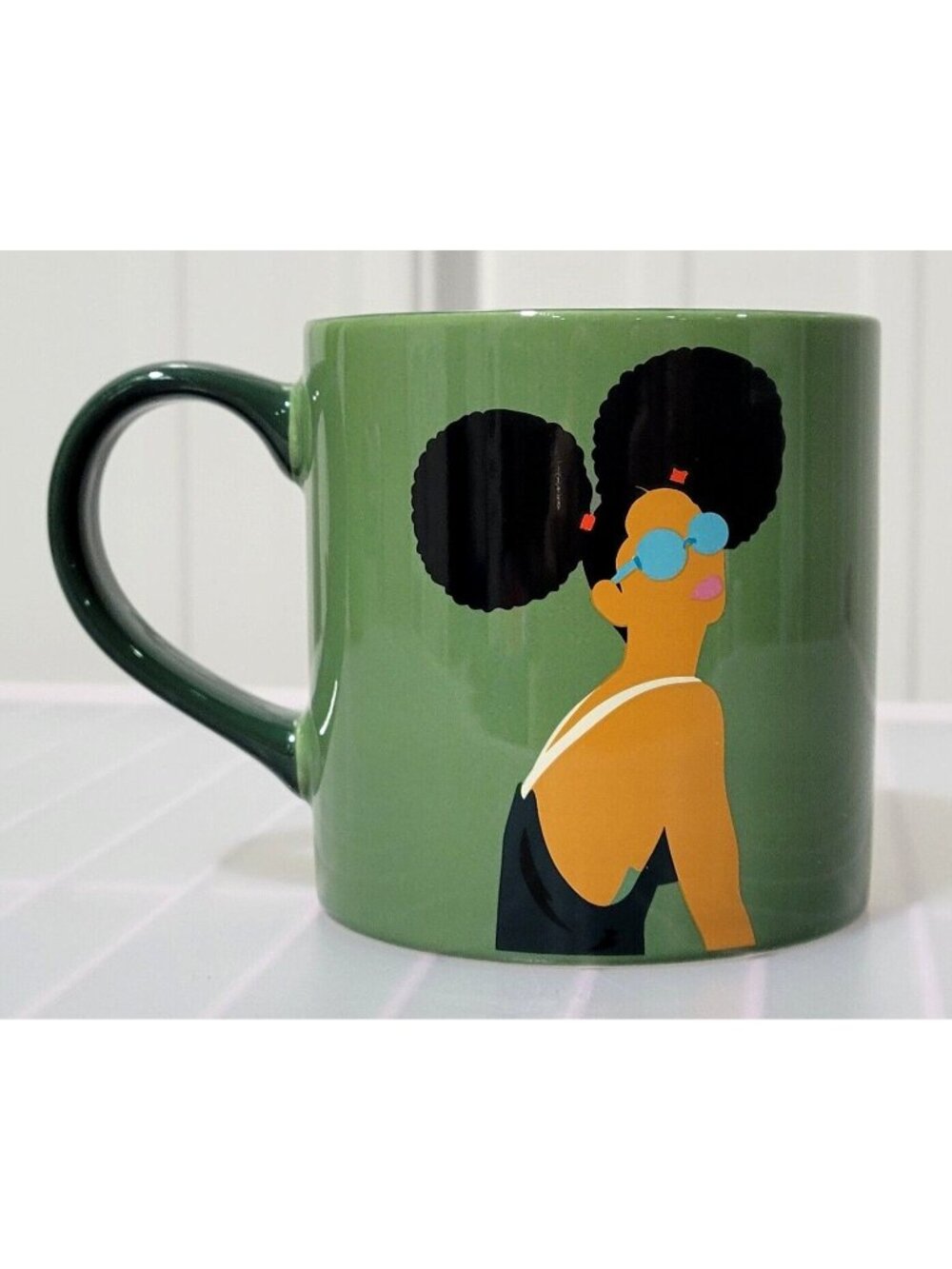 Room Essentials Totally Hip 15 oz Dark Green Mirror Image Stoneware Coffee Mug